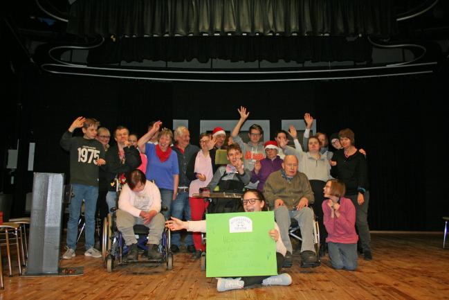 "Dankeschön für die Unterstützung" - Euer Miteinander Theater